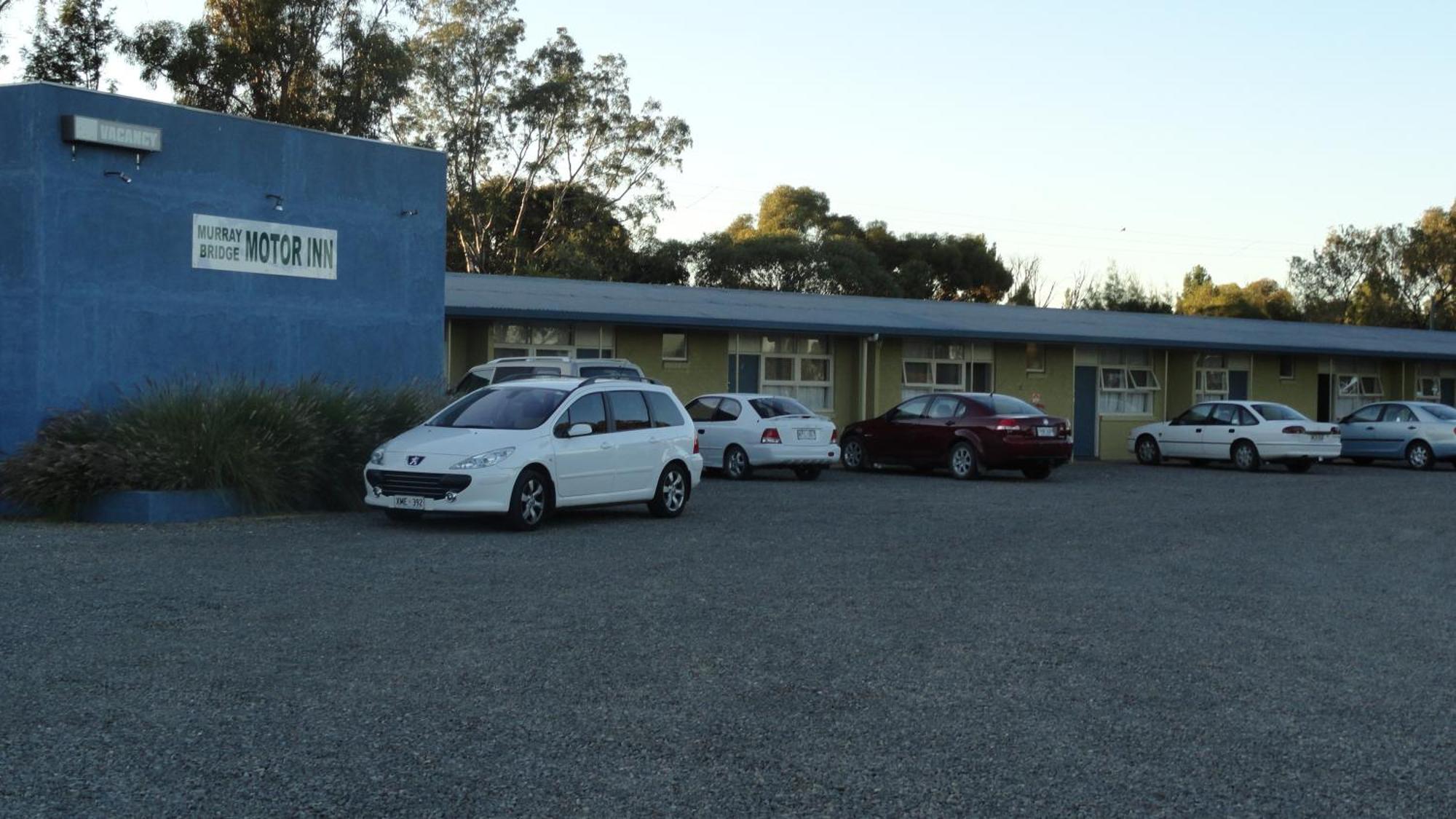 Murray Bridge Motor Inn Esterno foto
