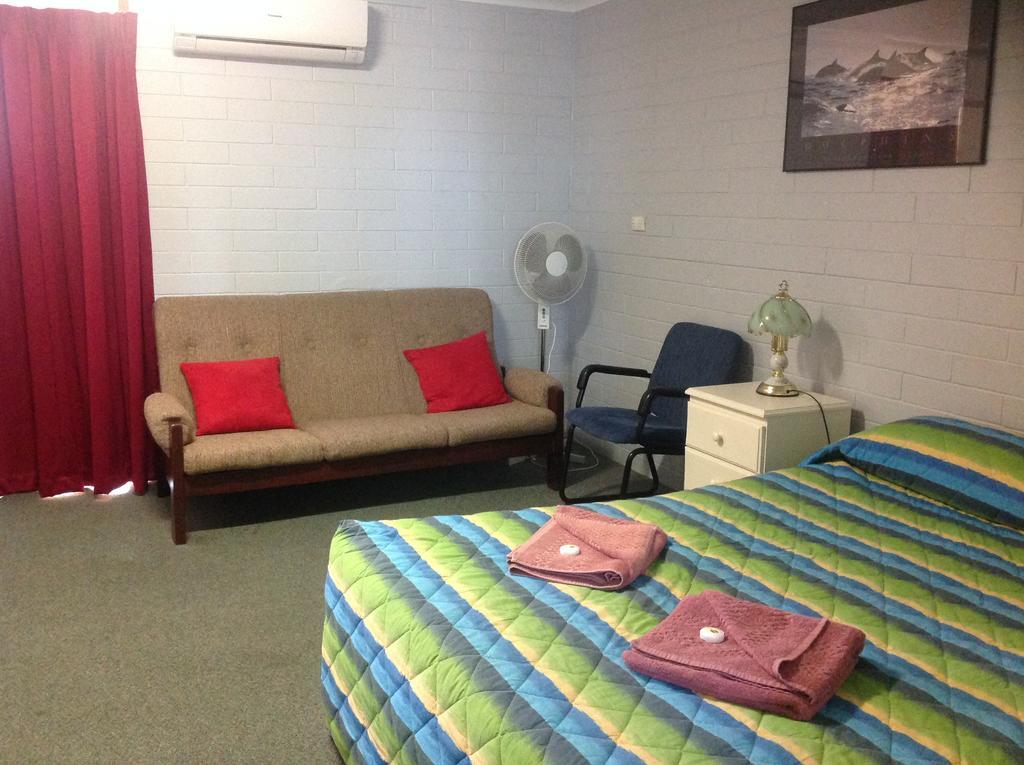 Murray Bridge Motor Inn Esterno foto