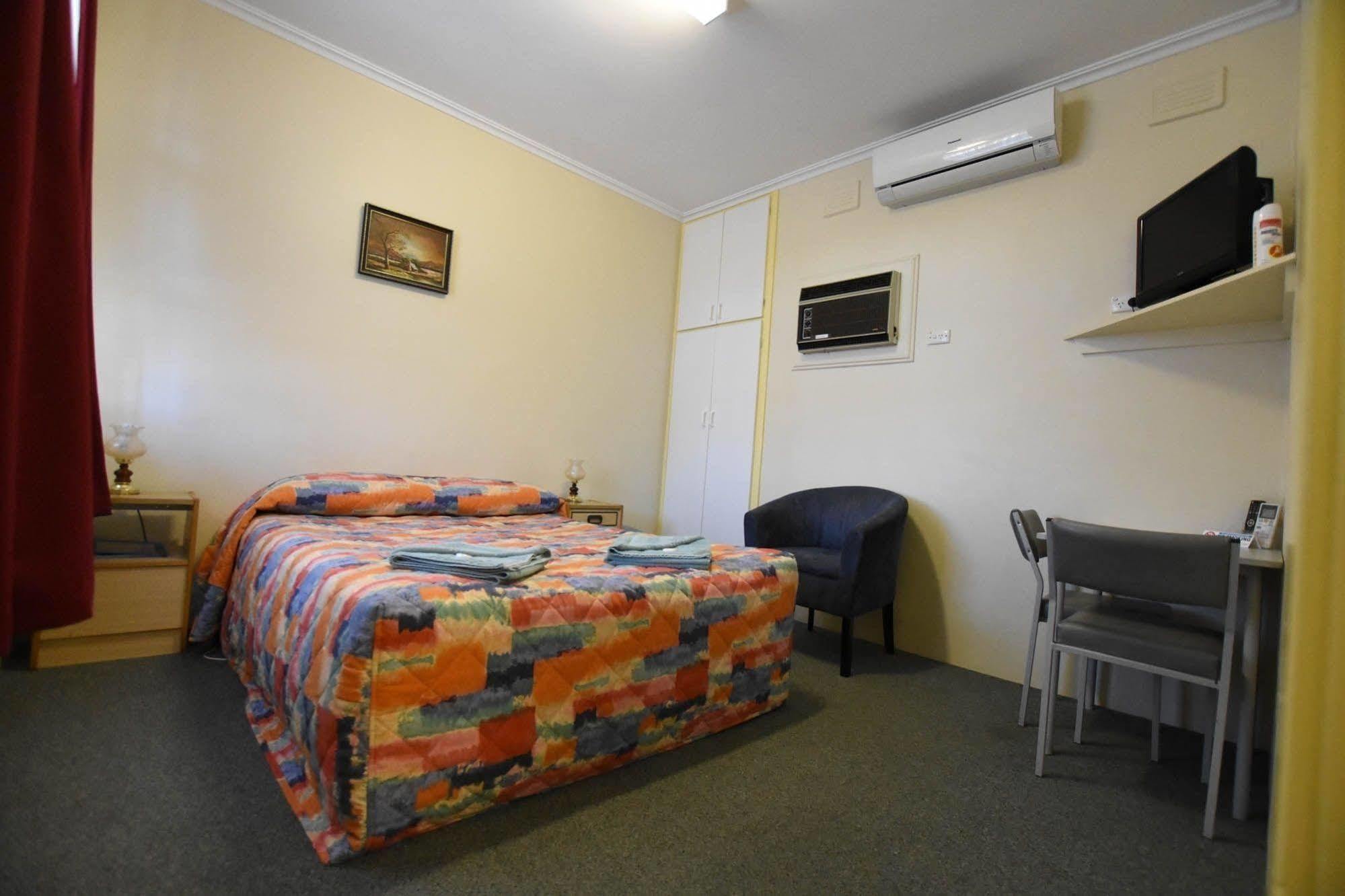 Murray Bridge Motor Inn Esterno foto