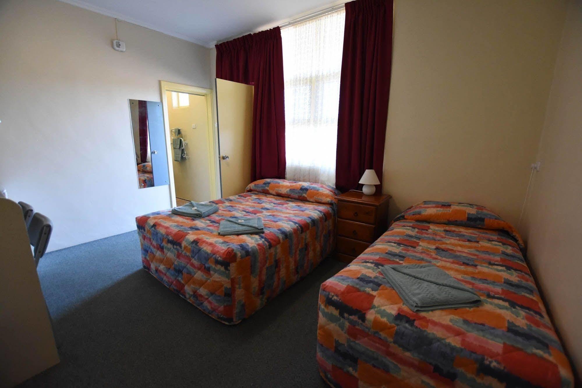 Murray Bridge Motor Inn Esterno foto