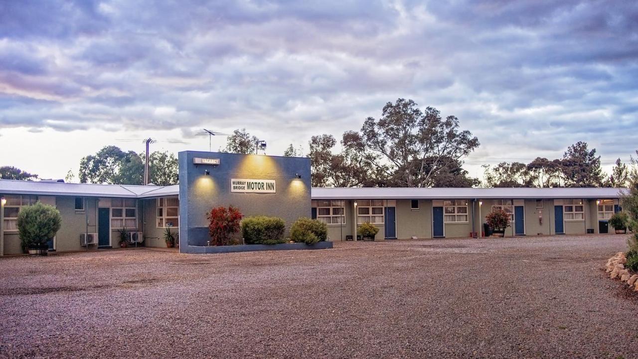 Murray Bridge Motor Inn Esterno foto